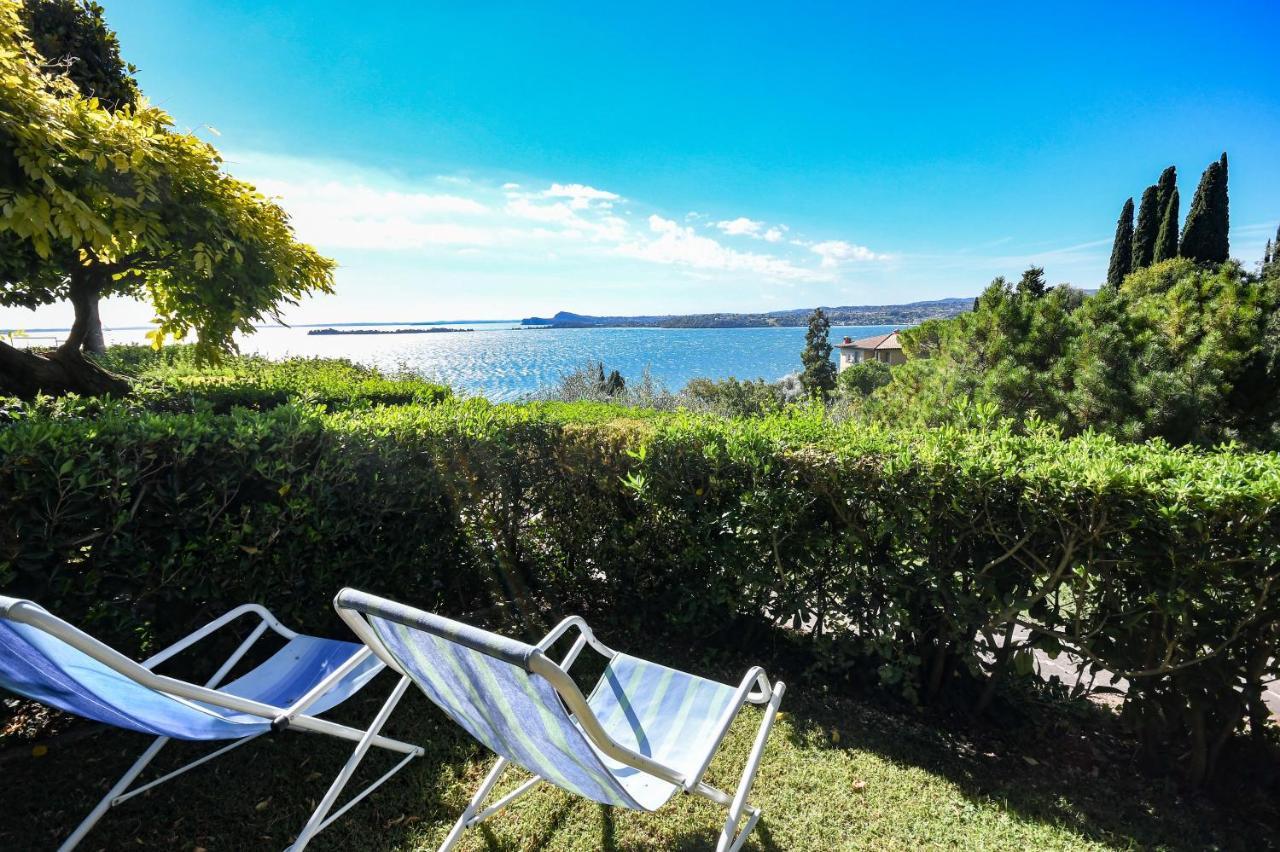 La Villa Fasano Gardone Riviera Exterior photo